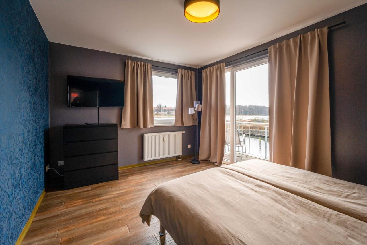 Ferienhaus Hafenblick มัลโชว์ ภายนอก รูปภาพ